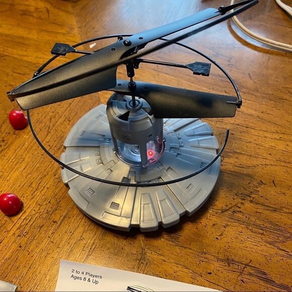 PlayMonster Drone Home Game with Real Flying Drone 8 & Up Gift Board Family Fun - Picture 11 of 16